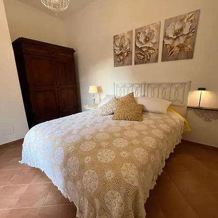 Kiki House